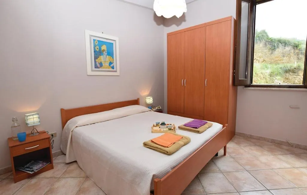 Appart hôtel Case Vacanze Con Piscina Altavilla Milicia Italie